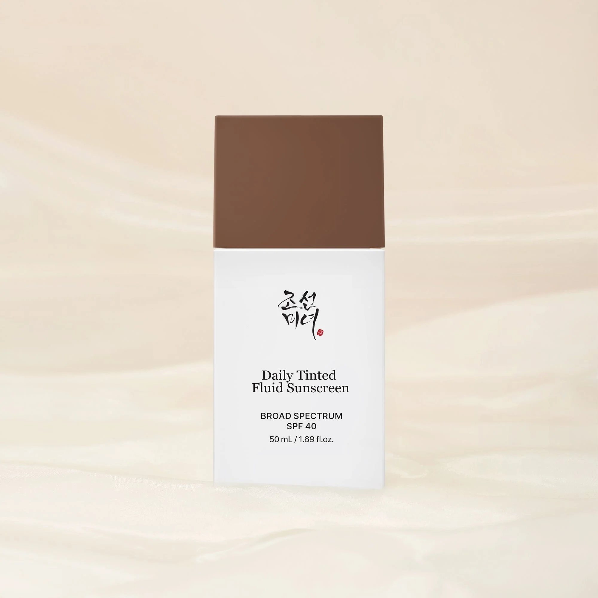VELICA - DAILY TINTED SUNSCREEN SPF 40