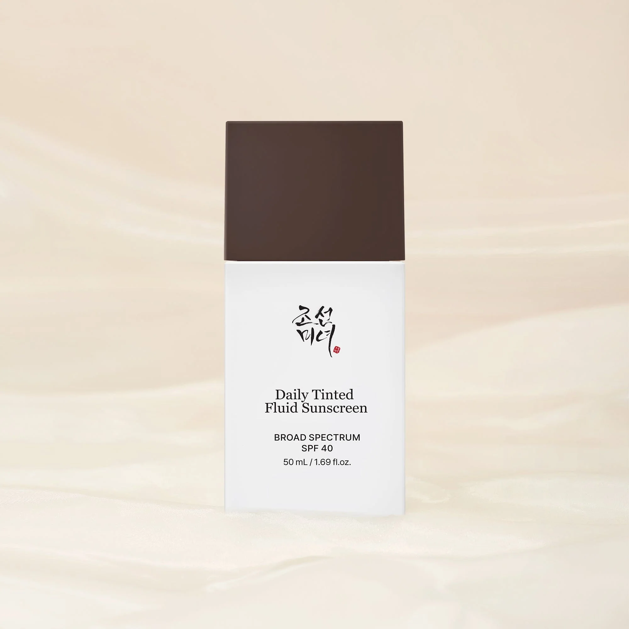 VELICA - DAILY TINTED SUNSCREEN SPF 40