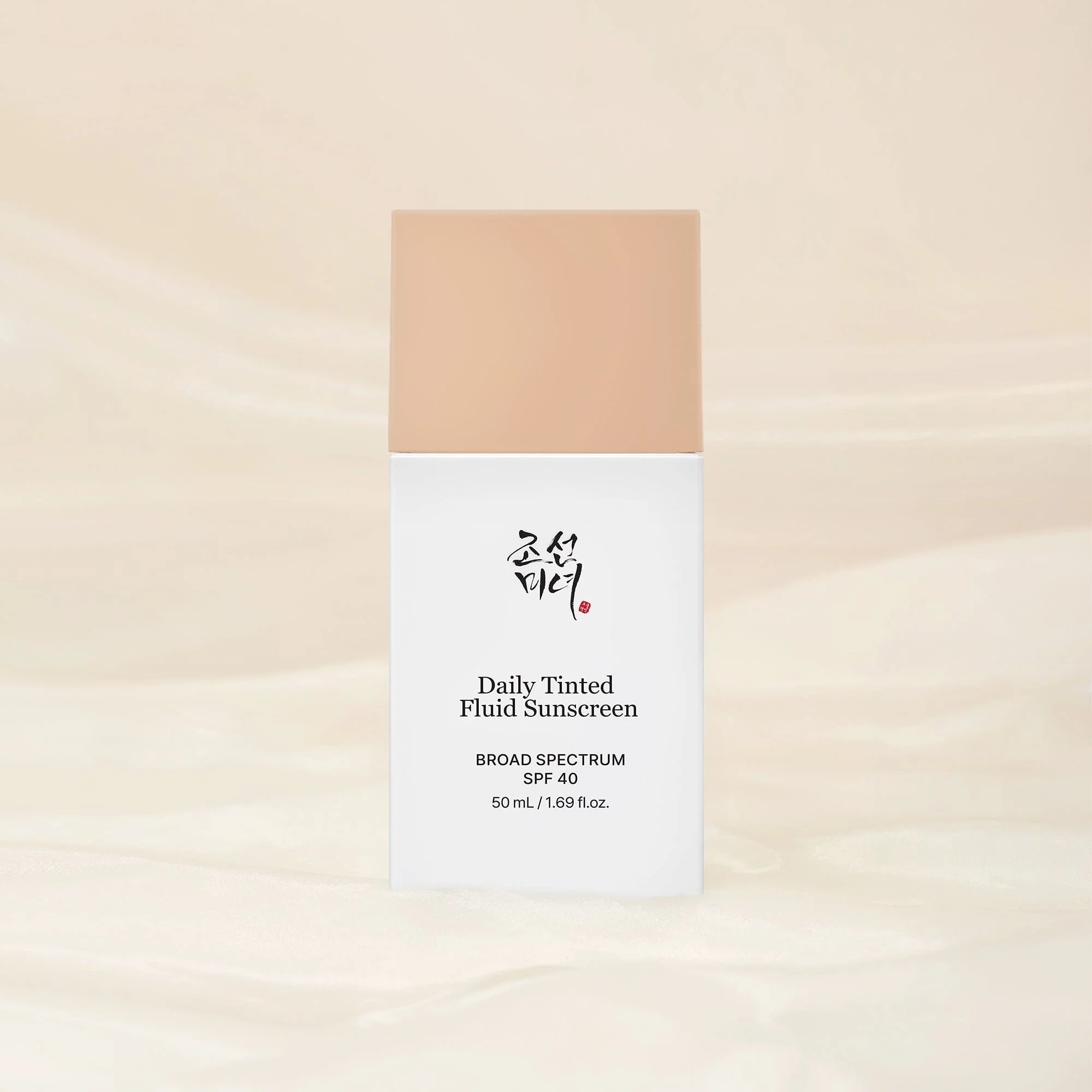 VELICA - DAILY TINTED SUNSCREEN SPF 40