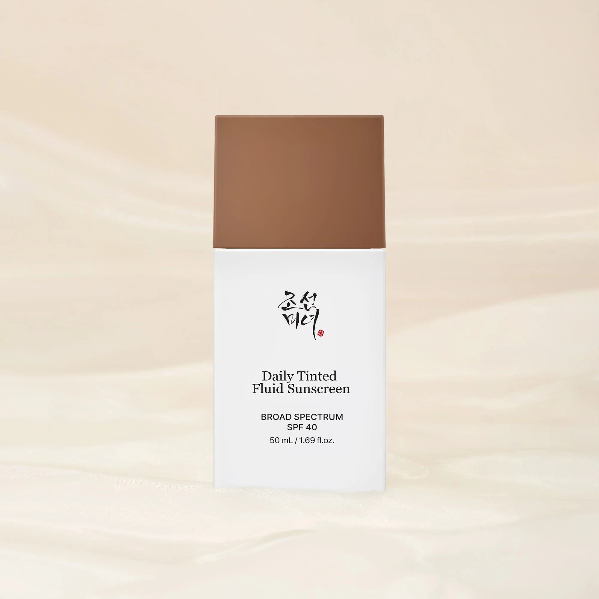 VELICA - DAILY TINTED SUNSCREEN SPF 40