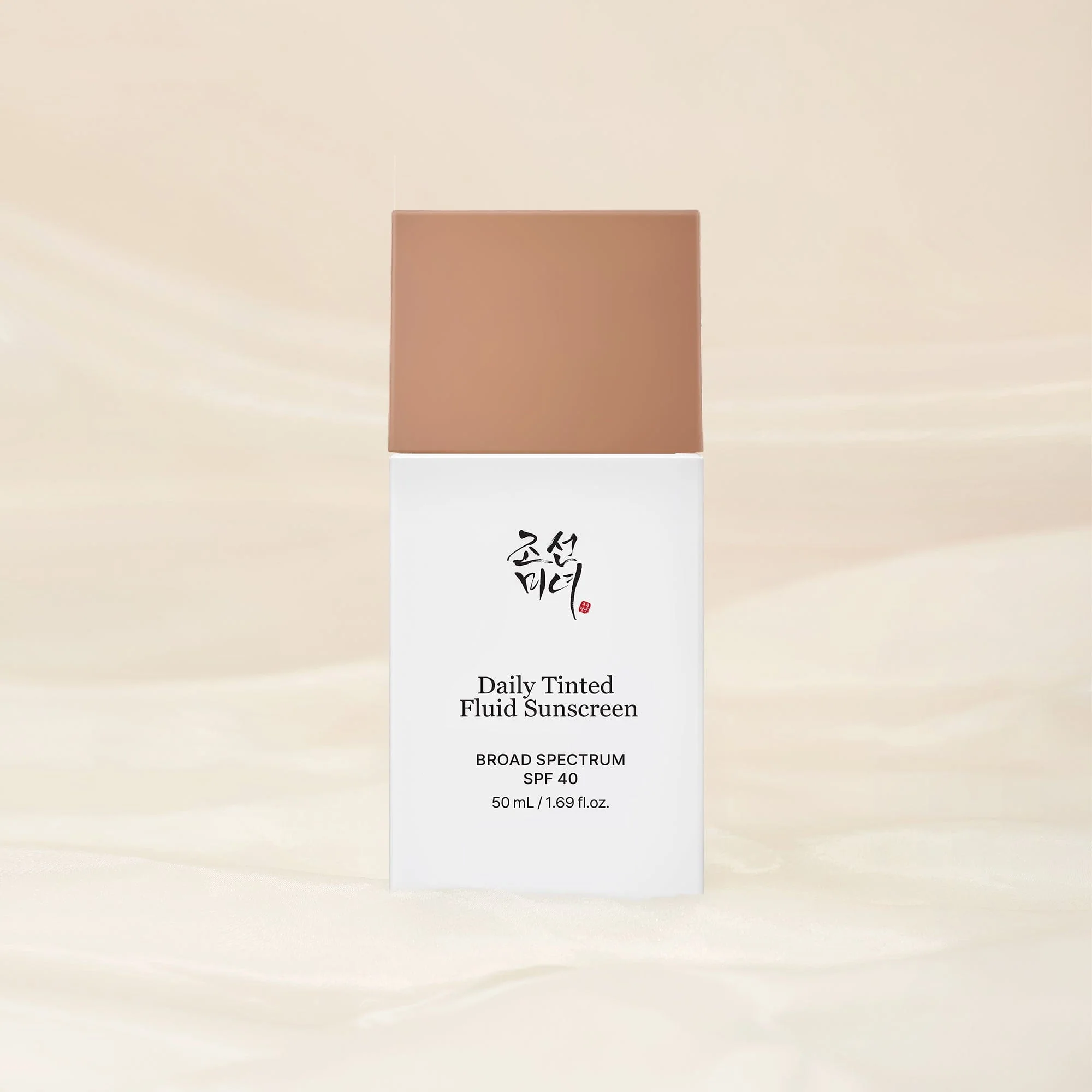 VELICA - DAILY TINTED SUNSCREEN SPF 40